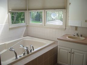 2nd image of 511 Langwater Dr