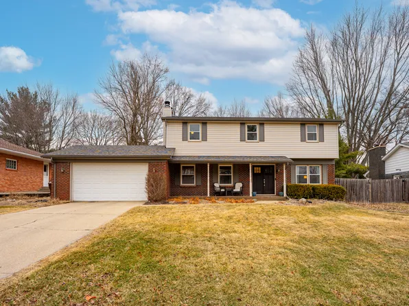 4966 Brigadoon Rd, Rockford, IL 61107