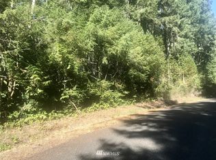 11403 & 11315 Greenwood Dr, Anderson Island, WA 98303