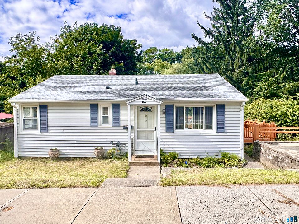 1st image of 39 Brookview Avenue