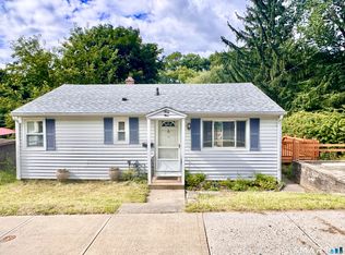 39 Brookview Ave, Waterbury, CT 06706