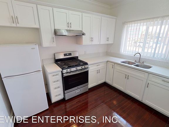5th image of 5200 Hollywood Blvd APT 104