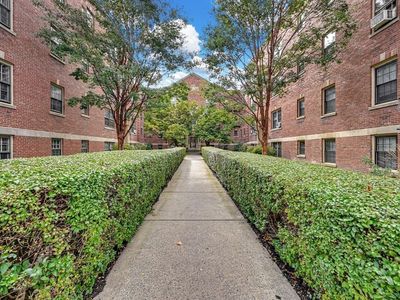 58 Elm St APT 11, Worcester, MA, 01609