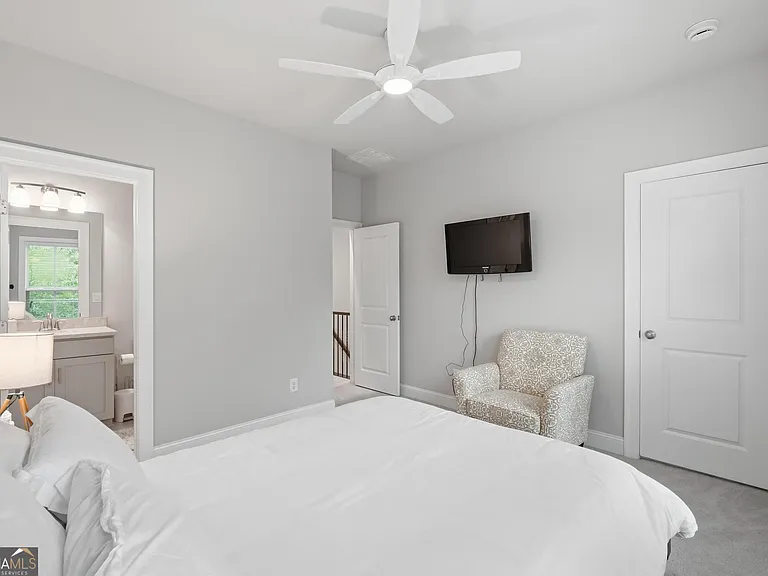 4245 Deming Cir — Photo 42