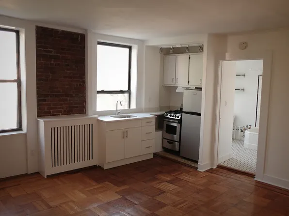 172 Clinton St APT 4B, Brooklyn, NY 11201