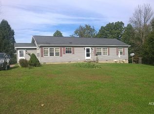2990 Ackley Rd, Guysville, OH 45735