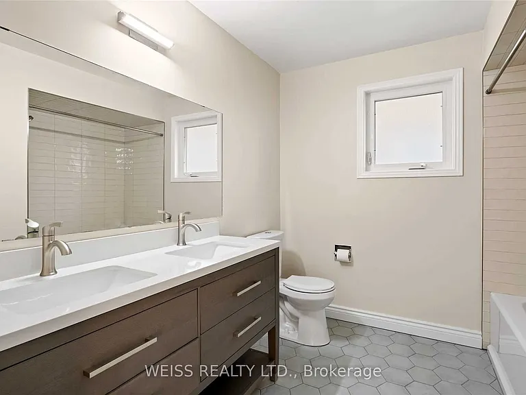 122 Torii St — Photo 13