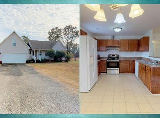 408 Knollwood Dr, Hampstead, NC 28443