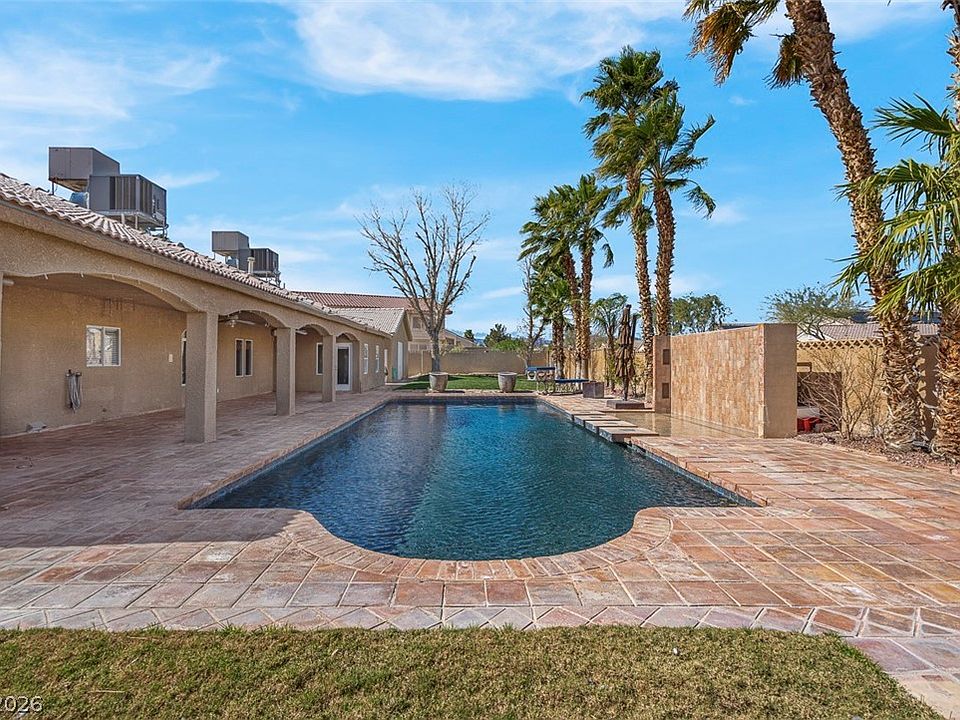 1st image of 9415 Westwind Rd