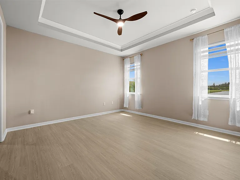 10288 Bonavie Cove Dr — Photo 18