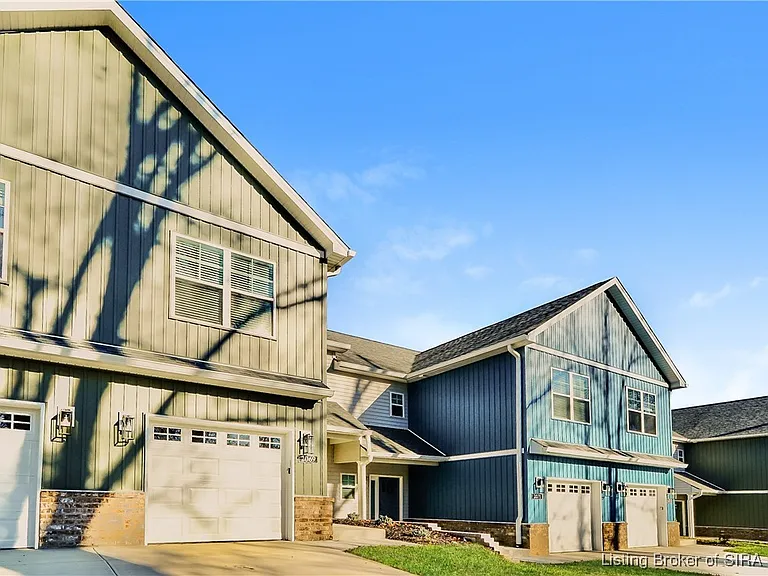 2069 Paddle Wheel Dr — Photo 3