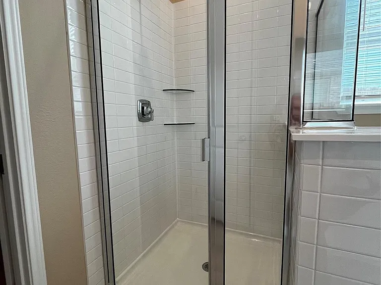 18206 Sonresa Way — Photo 13