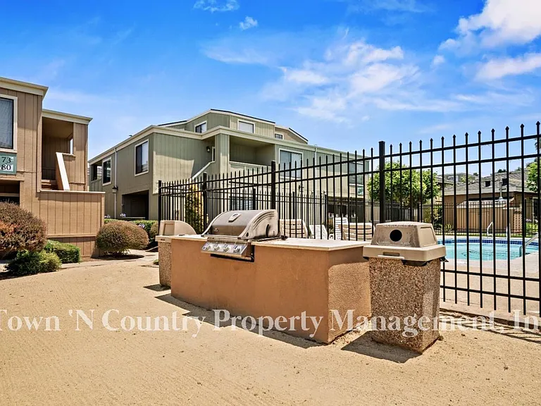 820 Casanova Ave #75 — Photo 15