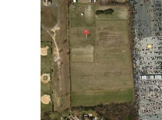 93 Clementon Rd, Berlin, NJ 08009