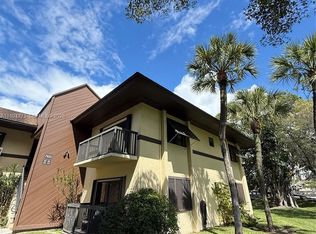 7925 SW 86th St APT 925, Miami, FL 33143