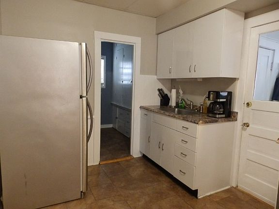 4th image of 14 Judson St