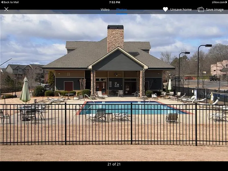 Clubhouse/pool