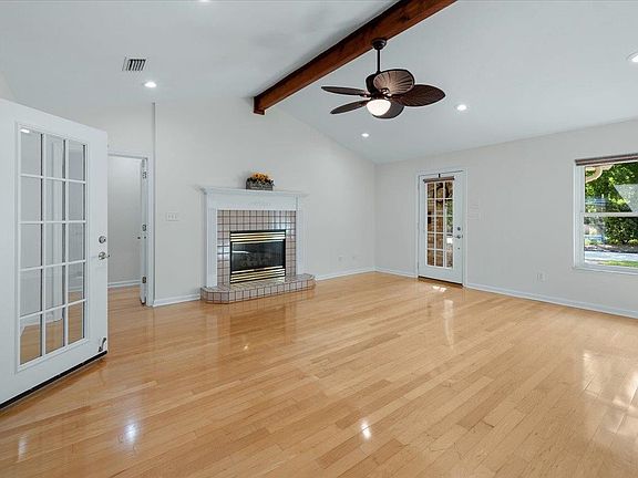 5th image of 3728 Dorset Way