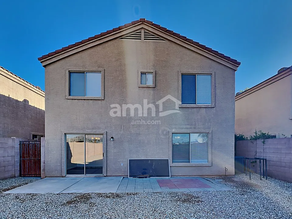 11024 E Abilene Ave