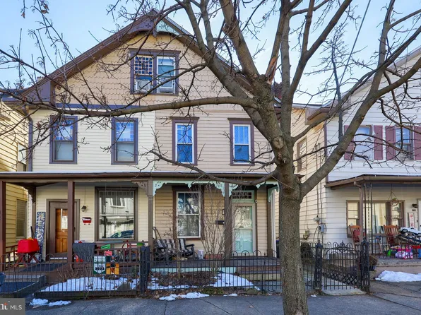 168 S 2nd St, Steelton, PA 17113