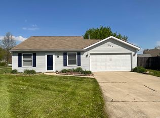 614 Plainfield Dr, Fort Wayne, IN 46825