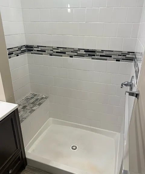 5 S Center St #202 — Photo 9