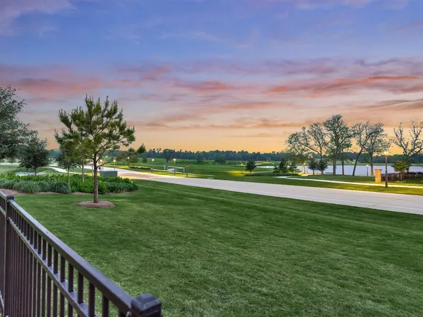9707 Rockwell Dr, Willis, TX 77318