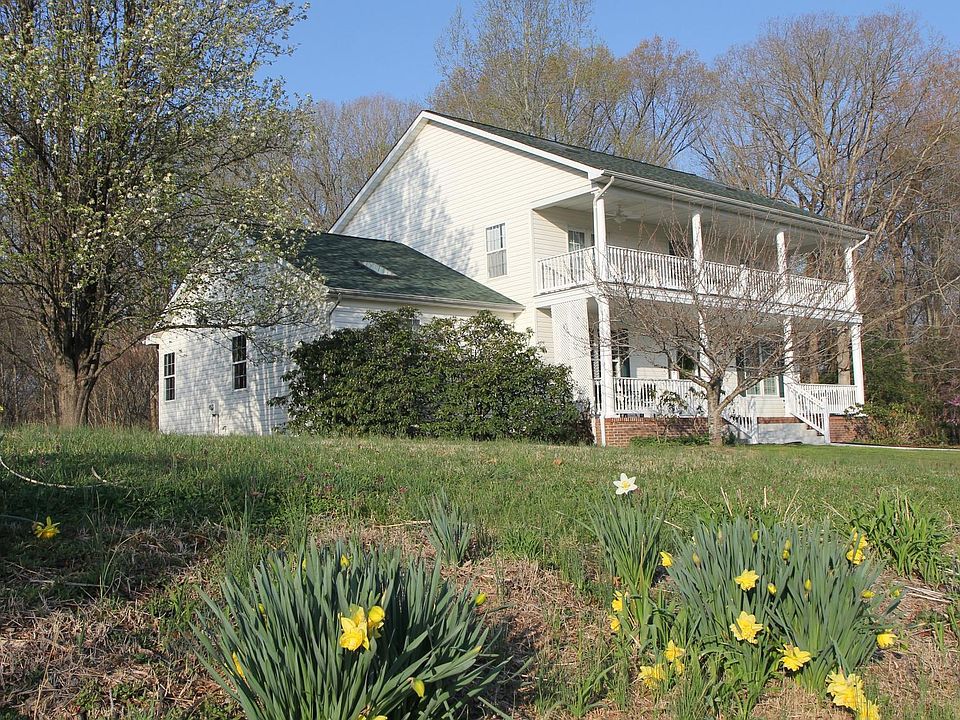 57 Hartwood Meadows Dr, Fredericksburg, VA 22406 Zillow