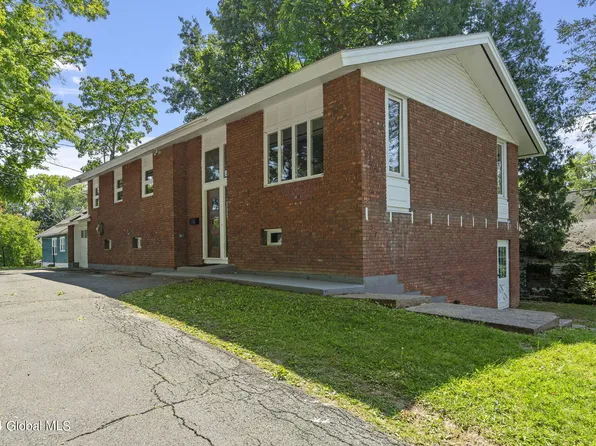 33-37 Winnie Street, Albany, NY 12208