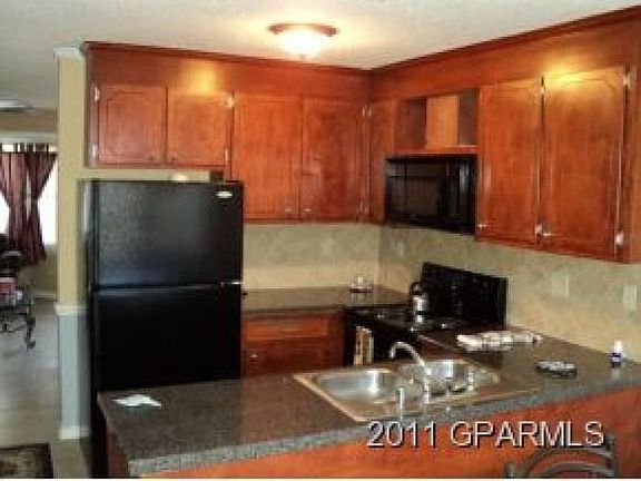 3rd image of 3262 Landmark St APT E1