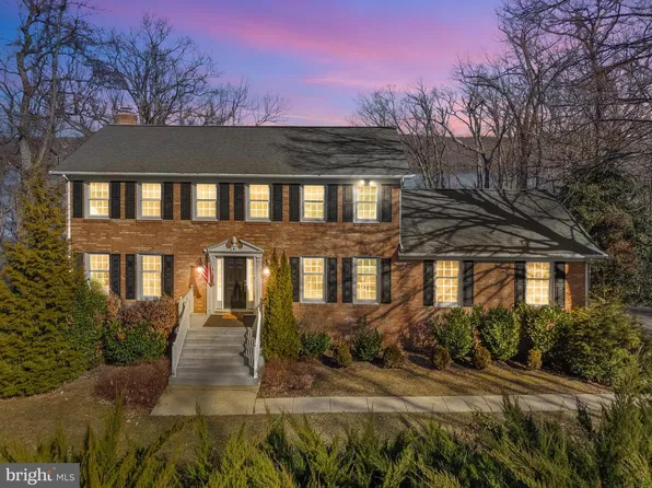 6 Skyview Ct, Stafford, VA 22554