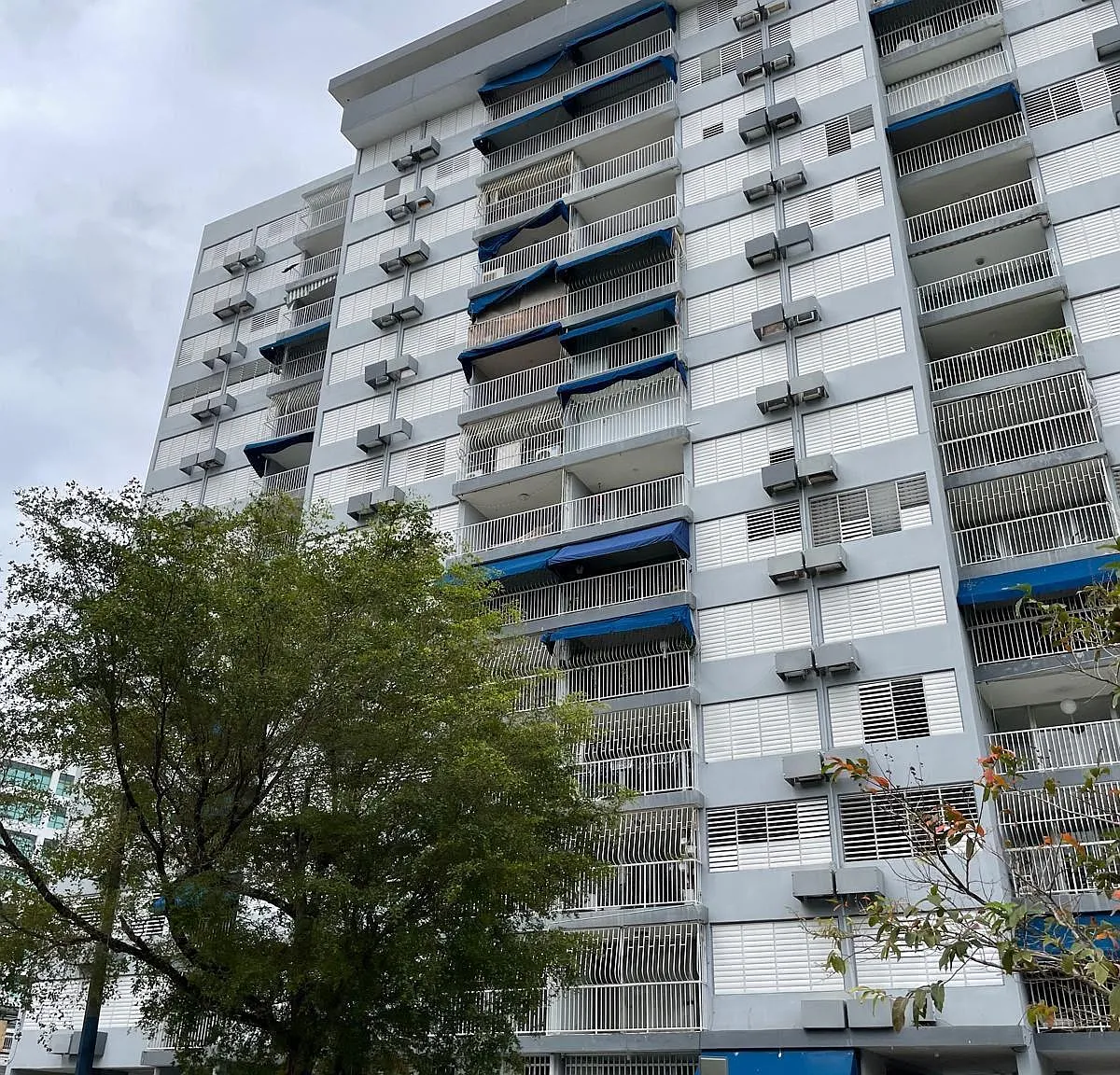 Venus Tower (Condominio) — Photo 1