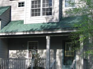 15 Ridgeview Way, Lake George, NY 12845