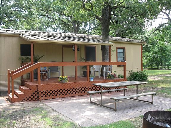 3rd image of 701 Quiram Ln