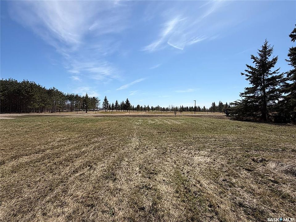 1st image of 211 Laroucque DRIVE