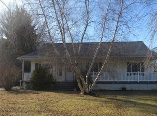 830 Suscon Rd, Pittston Township, PA 18640