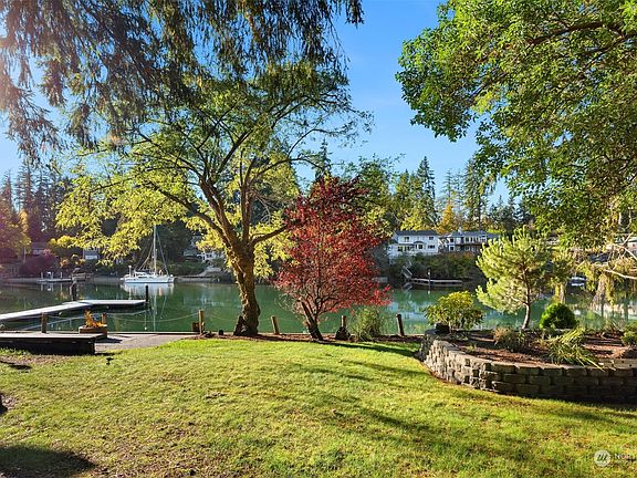 4th image of 8908 86th Avenue NW