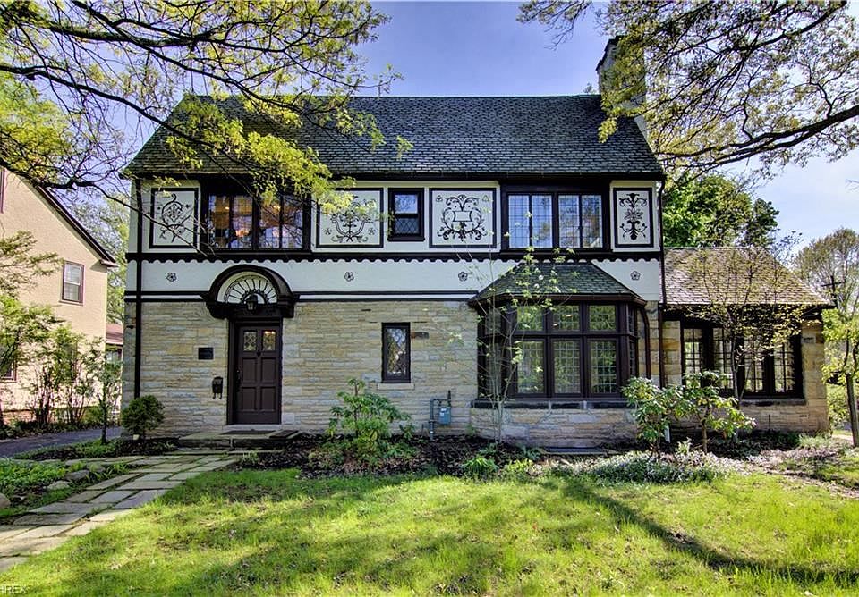 1st image of 18524 Parkland Dr