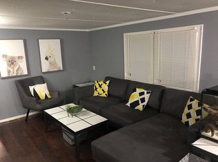 27 Fay St, Clarkston, MI 48346