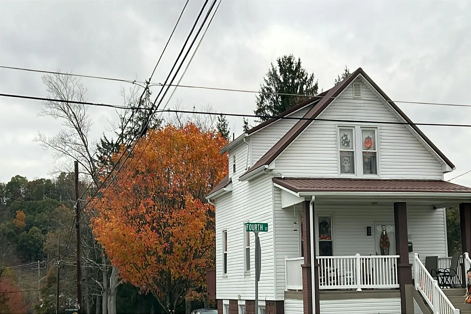 1509 4th St photo 1