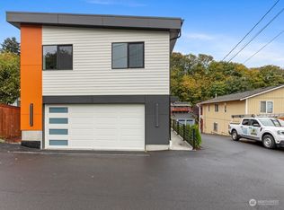 6025 47th Ave S #B, Seattle, WA 98118