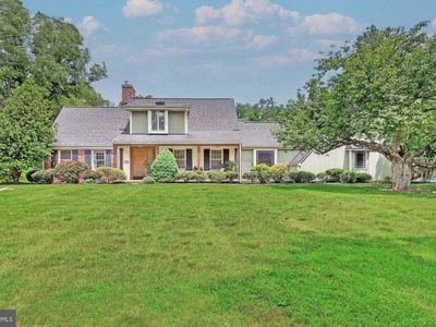 6 Aqua Ter, Pennington, NJ, 08534
