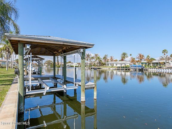 2nd image of 449 Nautilus Dr
