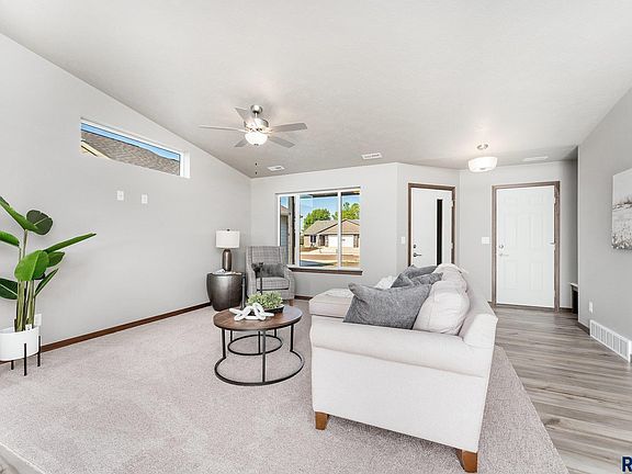 2nd image of 5508 E Brennan Dr