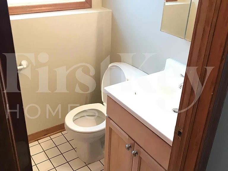 155 Berkshire Dr — Photo 14