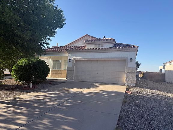 2nd image of 5432 Caballo Ct NE