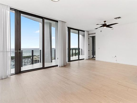 4th image of 2831 S Bayshore Dr #Penthouse 3