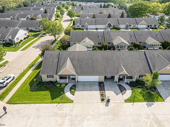 3rd image of 182 Park Place Dr