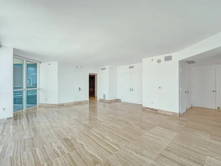 101 S Fort Lauderdale Beach Blvd #806 — Photo 16