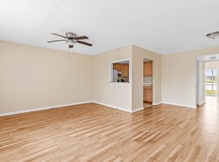 174 Chatham Rd E #I, West Palm Beach, FL 33415